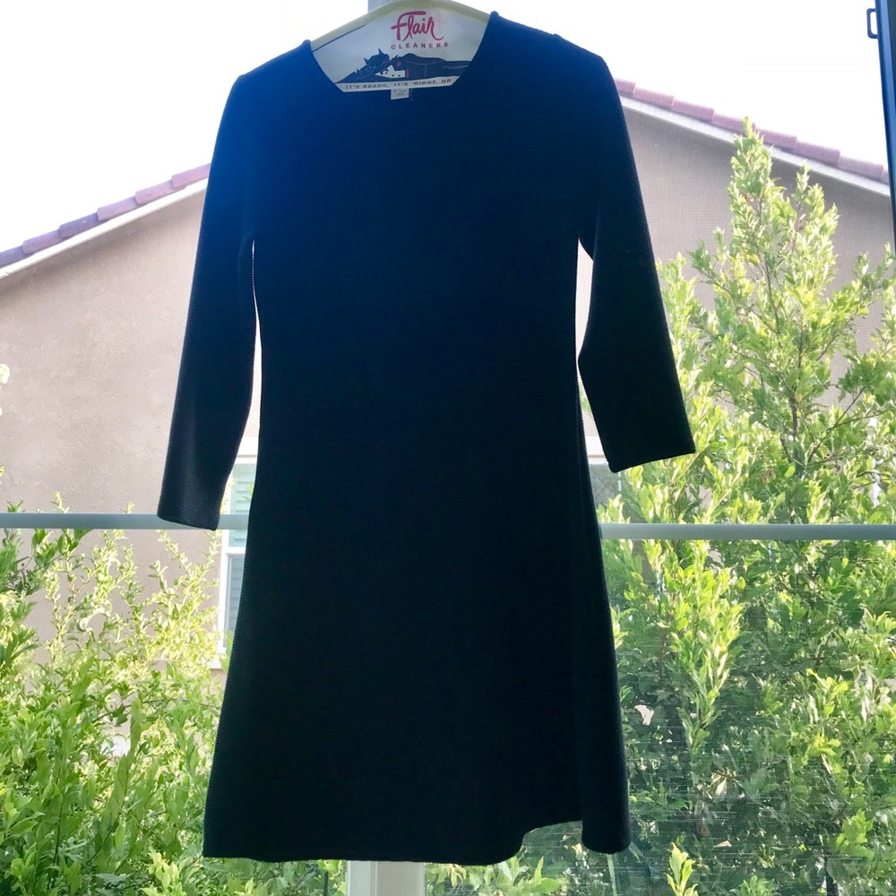 Black long sleeve dress